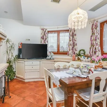 Anamarija - Luxury With Swimming Pool Вилла