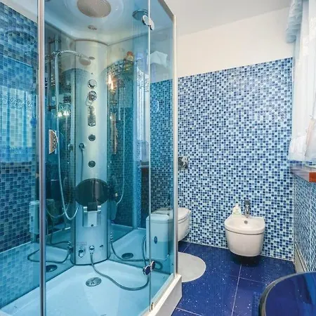 Anamarija - Luxury With Swimming Pool * Rosini